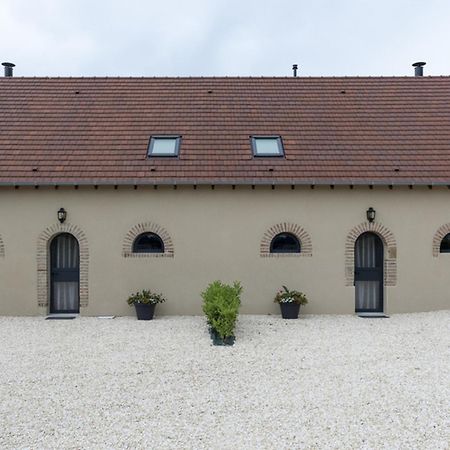 Gite Renove Avec Terrasse, Poele A Bois Et Wifi A Chapeau - Fr-1-489-79 Exteriör bild