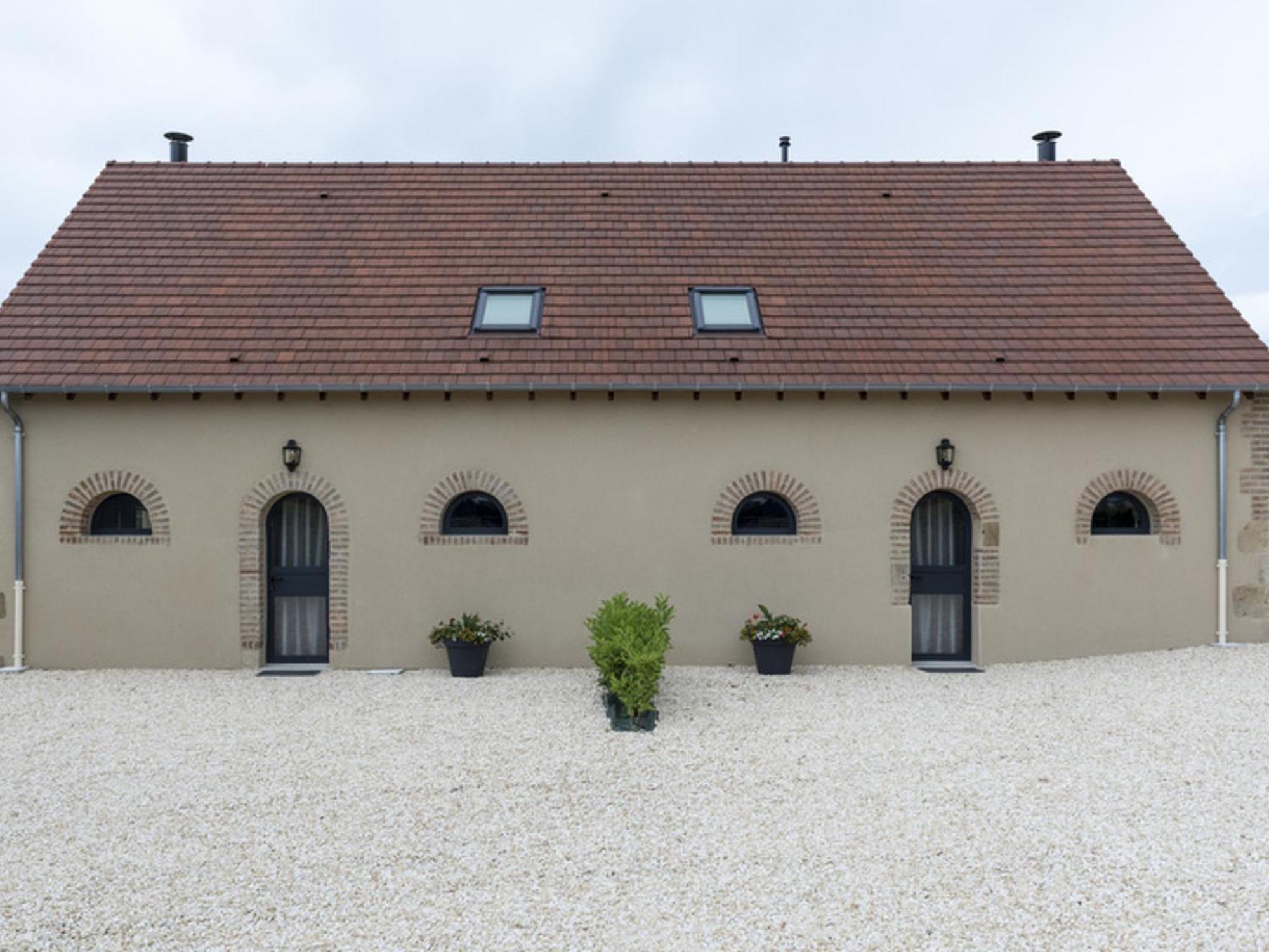 Gite Renove Avec Terrasse, Poele A Bois Et Wifi A Chapeau - Fr-1-489-79 Exteriör bild